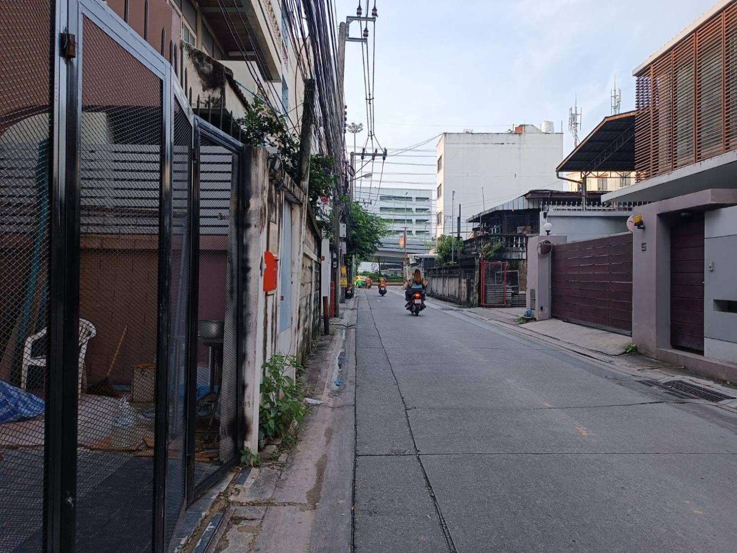 Oyo 75416 Rama3 Sunrise Hostel 曼谷 外观 照片
